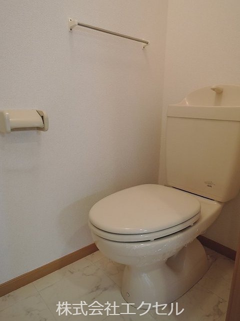 京王線 北野駅 徒歩15分 2階建 築23年のトイレ写真