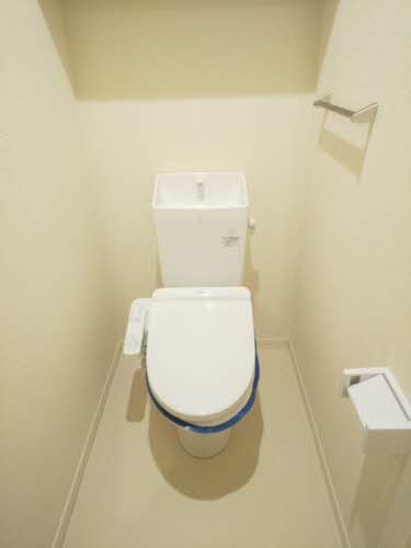 トイレ　※他部屋の写真です