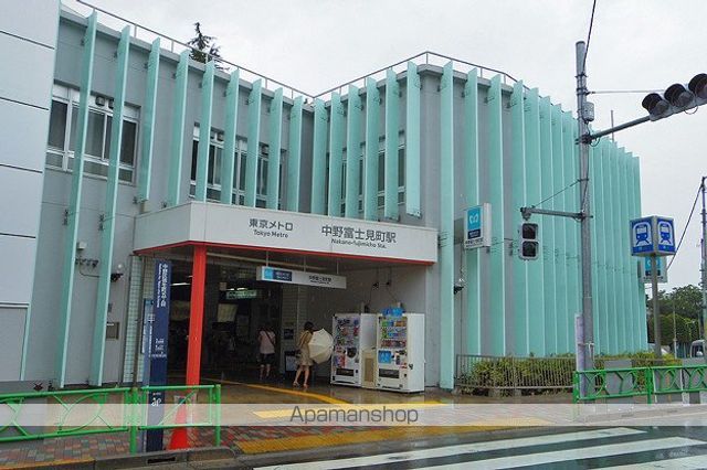 東京メトロ丸ノ内線 新中野駅 徒歩4分 10階建 築19年の周辺写真