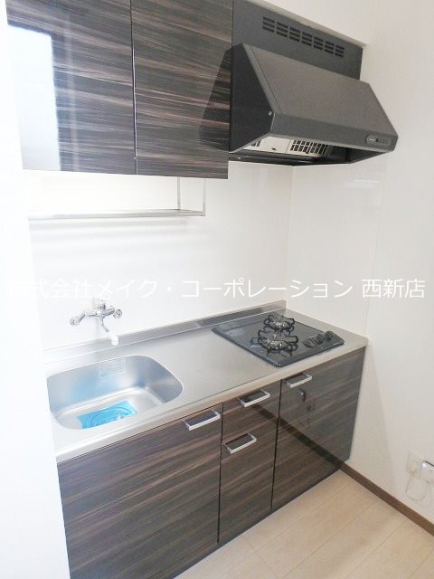 地下鉄七隈線 次郎丸駅 徒歩9分 2階建 築10年のキッチン写真