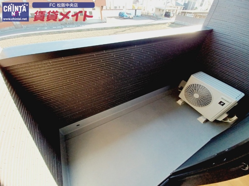 バルコニー　同型反転画像参考