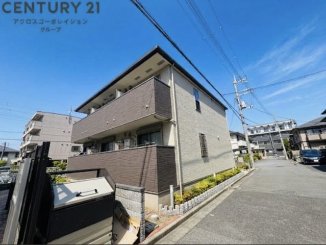 駐車場　TVモニター付きインターホンで安心です♪