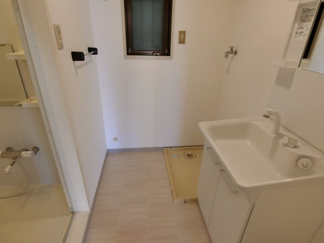 その他　＊別室参考　洗濯機置場
