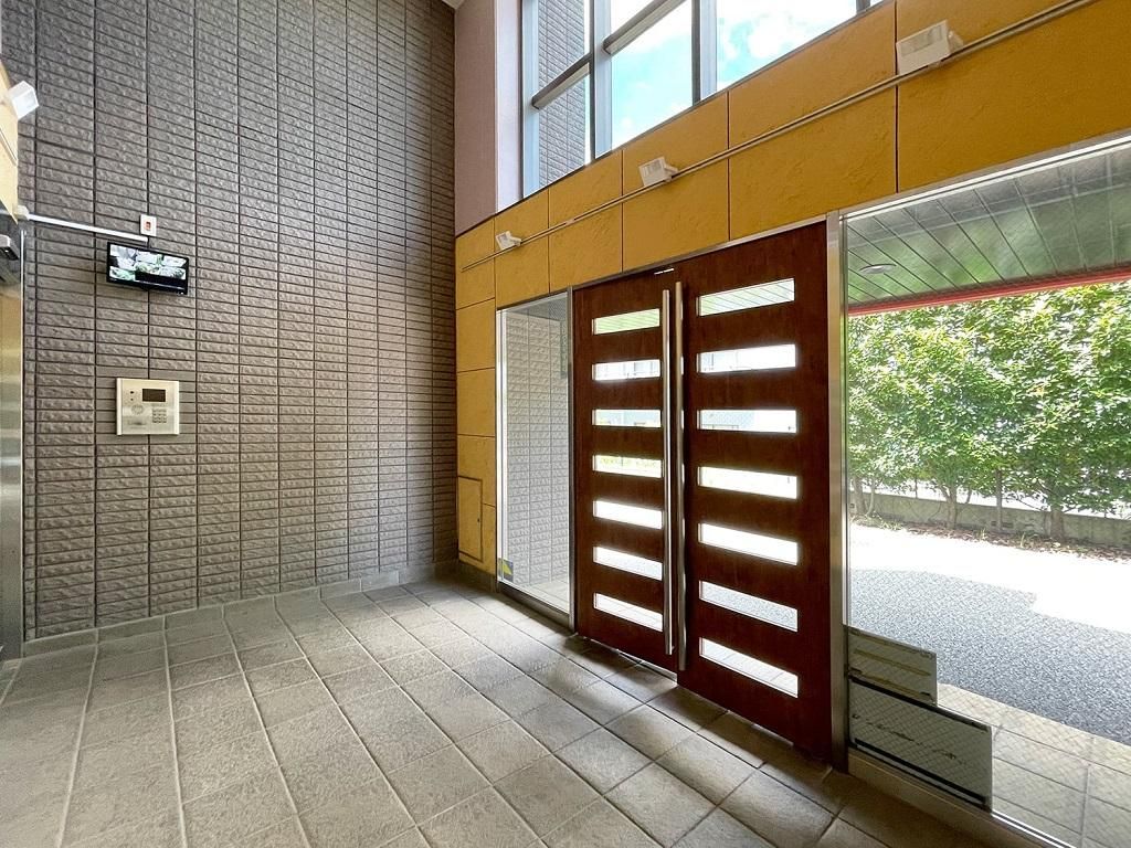 駿河台ハイツの外観写真