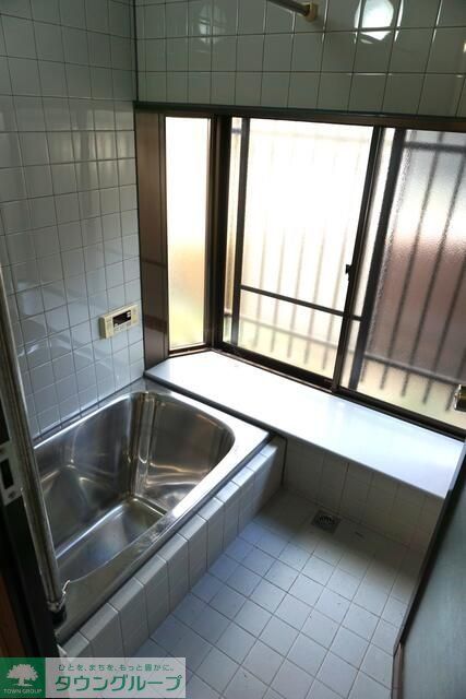 桐生市東3丁目貸戸建住宅の風呂写真