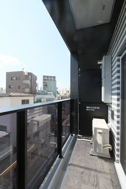 バルコニー　レアライズ巣鴨　　豊島区巣鴨5