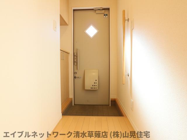 玄関　シンプルで使いやすい玄関です