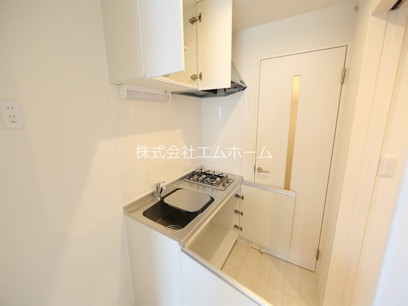 キッチン　システムキッチン（ガス2口コンロ付）