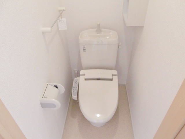 ベルデュールIのトイレ写真