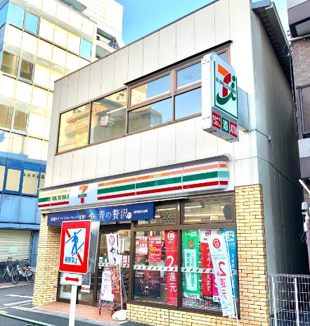 コンビニ　セブンイレブン北新宿1丁目大久保通り店（コンビニ）まで172m