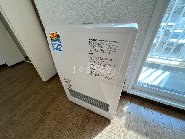 その他設備　ガス暖房
