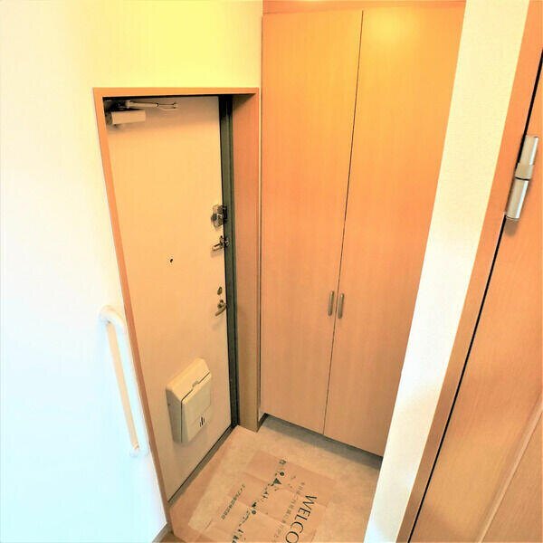 玄関　エアコン完備