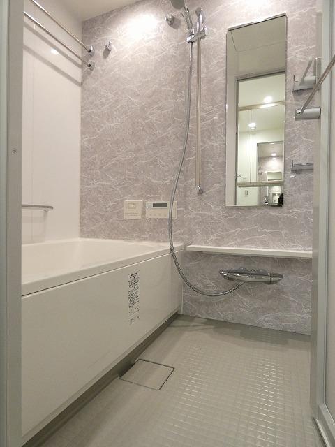 バス・シャワールーム　バス※別部屋参考写真
