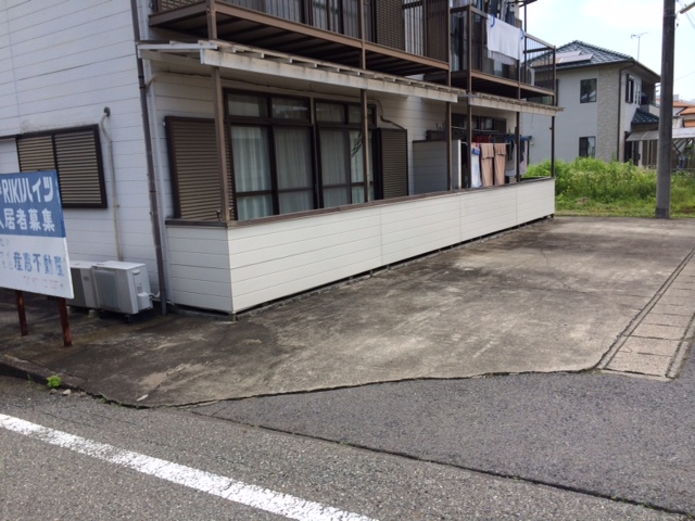 駐車場　1台込