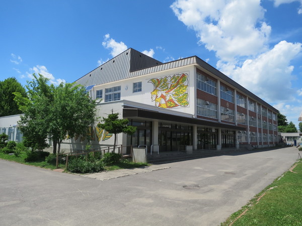 小学校　旭川市立大有小学校（小学校）まで969m