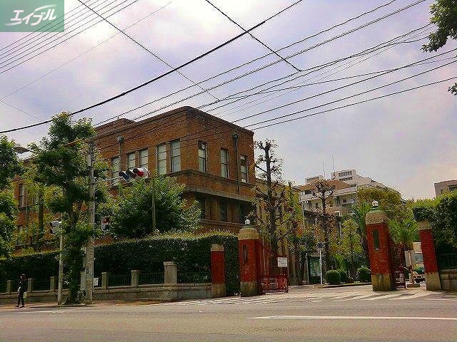 病院　岡山大学病院（病院）まで218m