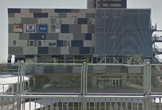 ドラックストア　マツモトキヨシ新川崎店（ドラッグストア）まで594m