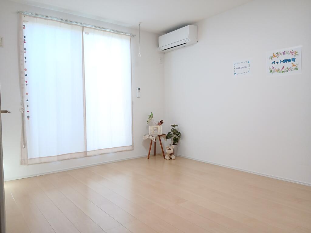 居室・リビング　日当りが良く明るい室内♪