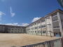小学校　奈良市立富雄北小学校（小学校）まで535m