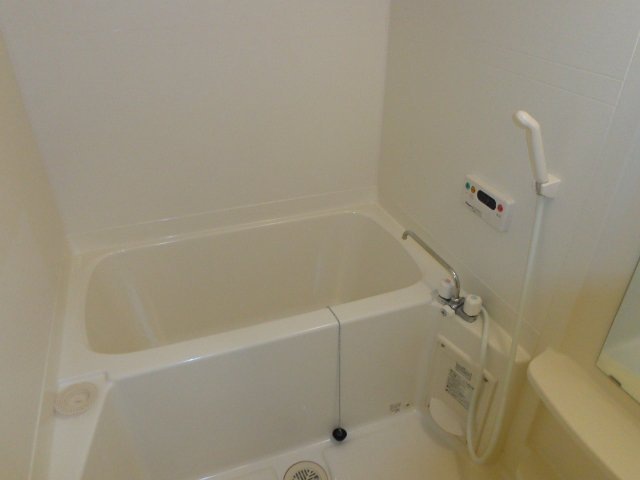 バス・シャワールーム　追い焚き付き