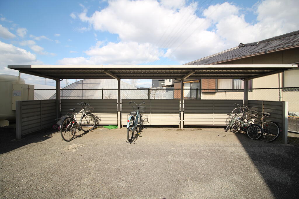 その他共有部分　駐輪場♪