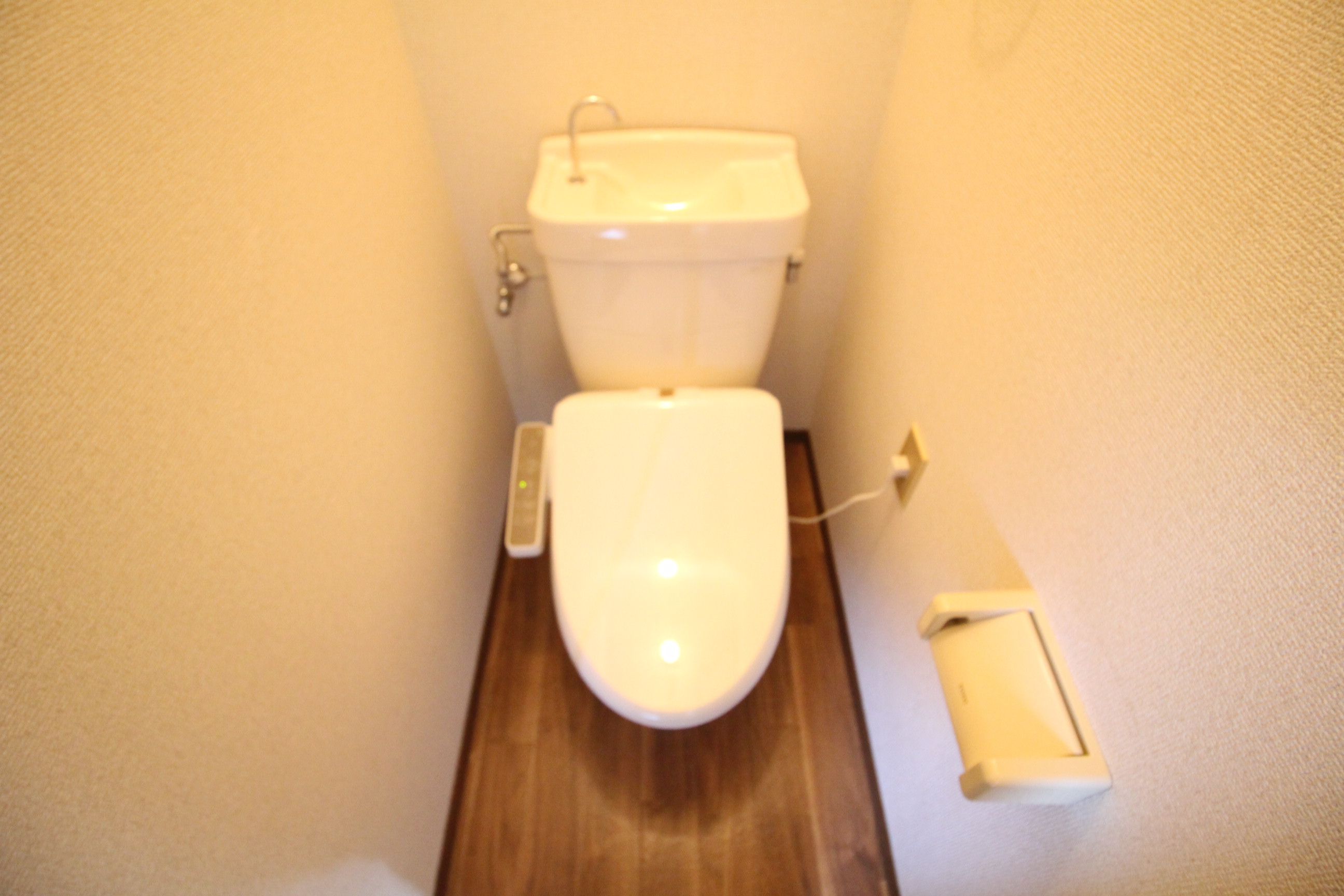 トイレ　温水洗浄便座♪