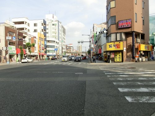 飲食店　餃子の王将　寺田町店（飲食店）まで245m