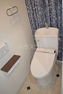 【静岡市駿河区緑が丘町のマンションのトイレ】