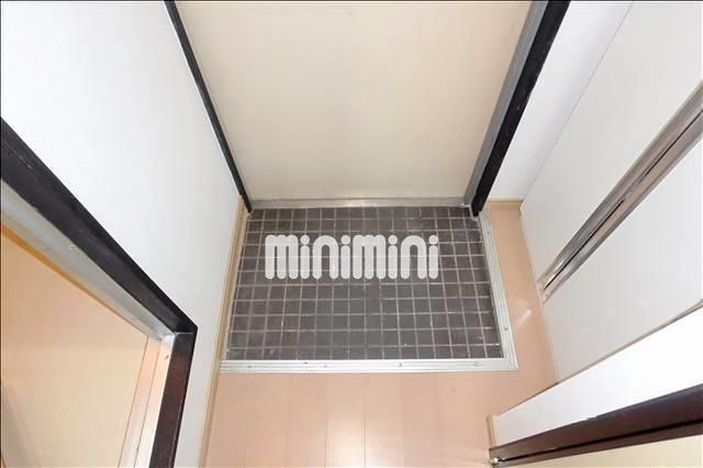 玄関　玄関の様子です。