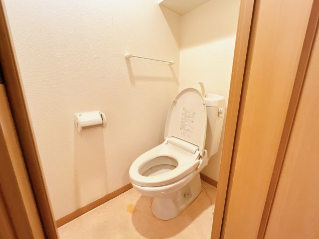 【サバーバンハウスIIのトイレ】