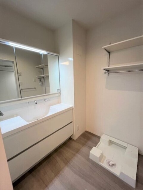 洗面設備　洗髪洗面化粧台・室内洗濯機置場