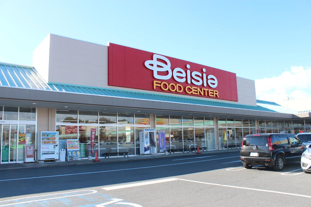 ショッピングセンター　ベイシアあかぼりモール（ショッピングセンター）まで95m