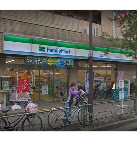 コンビニ　ファミリーマート杉並和泉店（コンビニ）まで370m