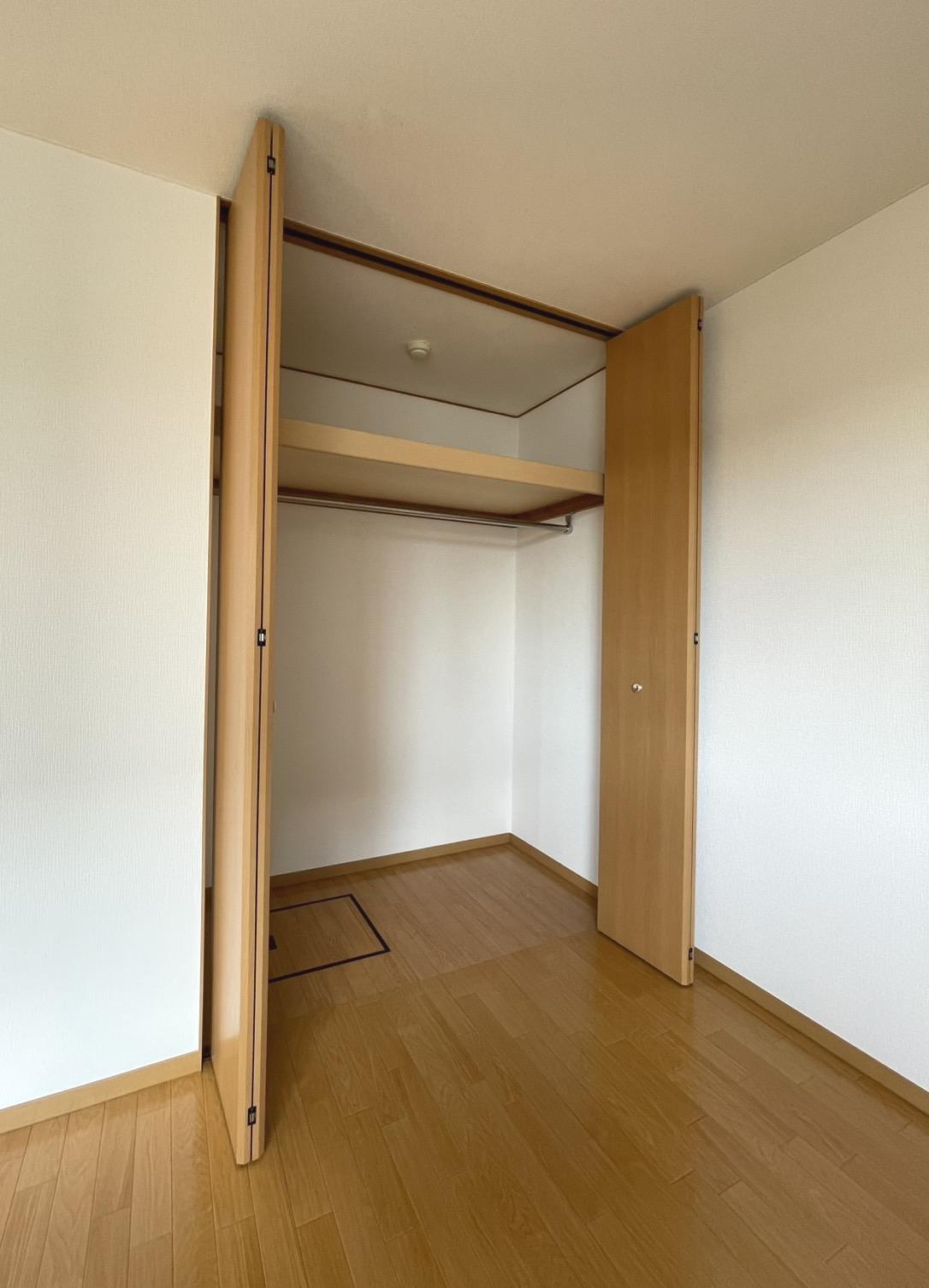 バス・シャワールーム　収納