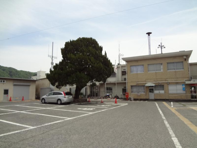 役所　平群町役場（役所）まで2702m