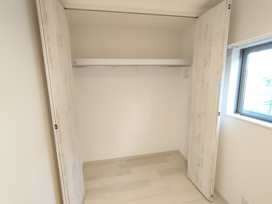 収納　※別部屋の写真です