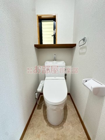 トイレ　トイレもきれいです