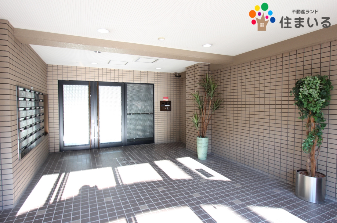 ショッピングセンター　ヒルズウォーク徳重ガーデンズ（ショッピングセンター）まで1454m