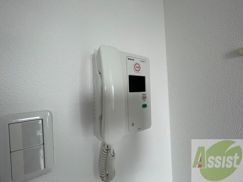 その他設備　ＴＶモニター付インターホンです。来客者の顔が見えるので安心！