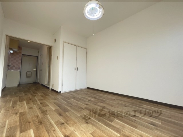 居室・リビング　洋室