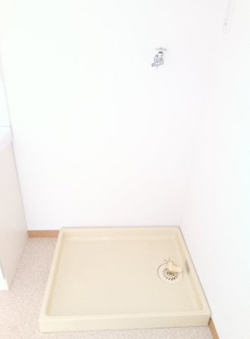 その他設備　洗濯機置場