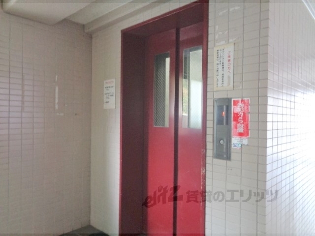 その他　エレベーター