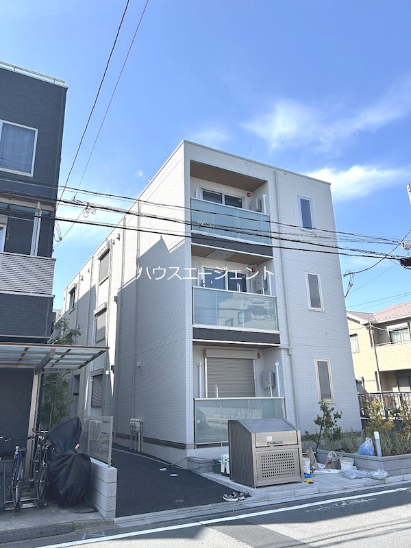 建物外観　コンパクトな外観です。