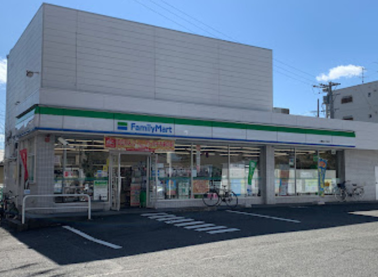 コンビニ　ファミリーマート 太閤通八丁目店（コンビニ）まで465m