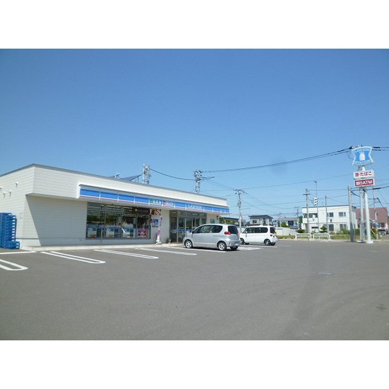 コンビニ　ローソン北見西三輪店（コンビニ）まで106m