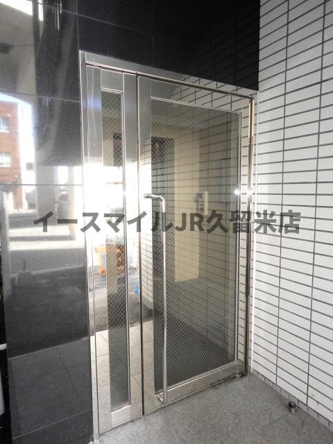 エントランス　建物の内部です