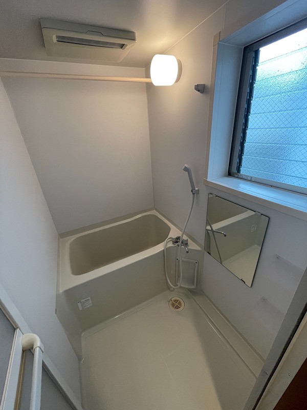 バス・シャワールーム　別部屋参考写真