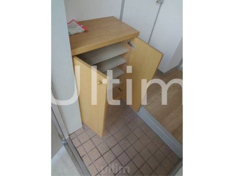 その他設備　シューズボックス