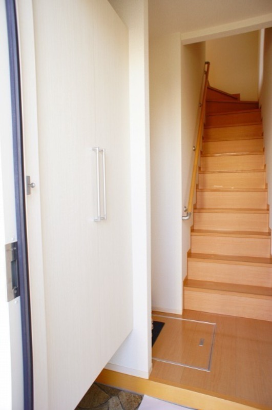 玄関　図面と現状に相違がある場合には現状を優先