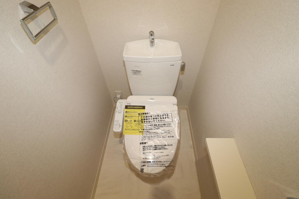 トイレ　トイレ：同施工会社の写真を掲載